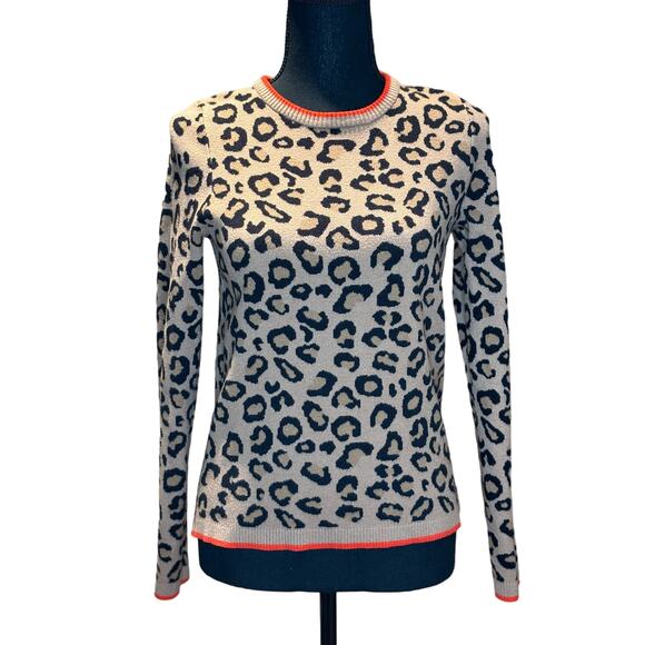 Women's Tahari Sweater Long Sleeve Pullover, Animal Print, Crew Neck, Sz Sm, EUC - Picture 1 of 4